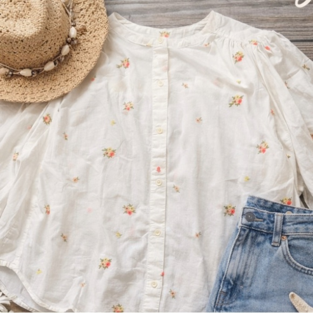 Old Navy White Floral Embroidered Boho Blouse Size Large